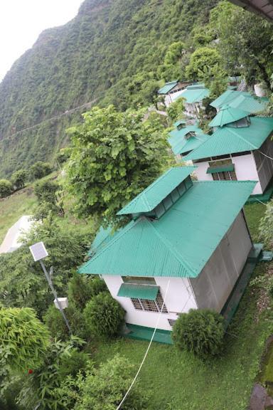 Kalindi nature resort Lakhamandal Myani Bagian luar foto